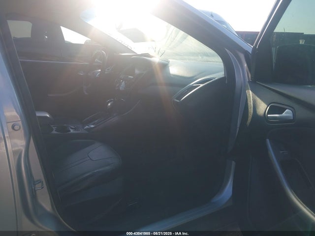 Ford Focus 2014 1FADP3N22EL253809 Image 5