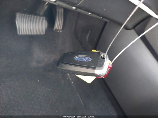 2022 FORD ESCAPE 1FMCU9G60NUB91611 Photo 10
