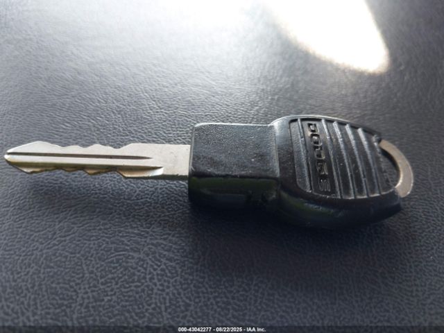 2010 DODGE RAM 1500 1D7RV1GPXAS244185 Photo 10