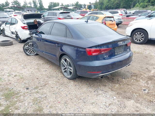 2017 AUDI A3 WAUB8GFF4H1027081 Photo 2