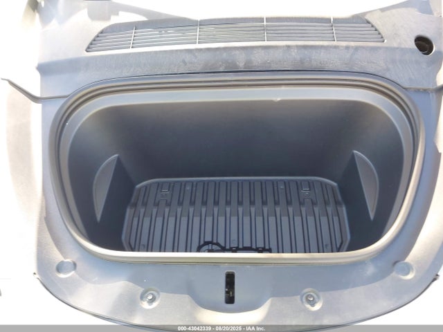 2022 TESLA MODEL Y 7SAYGDEE4NF434122 Photo 9