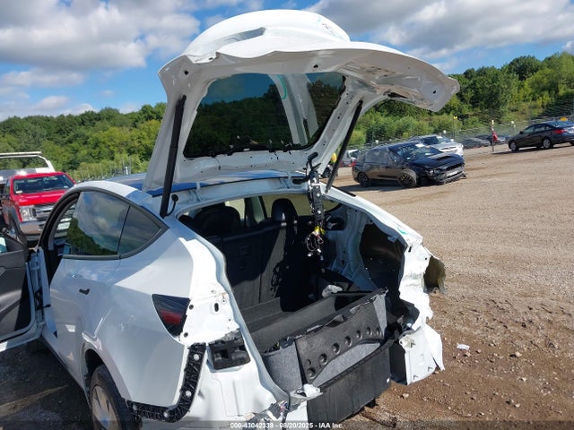2022 TESLA MODEL Y 7SAYGDEE4NF434122 Photo 5