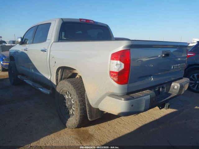 2019 TOYOTA TUNDRA 5TFFY5F12KX245831 Photo 2