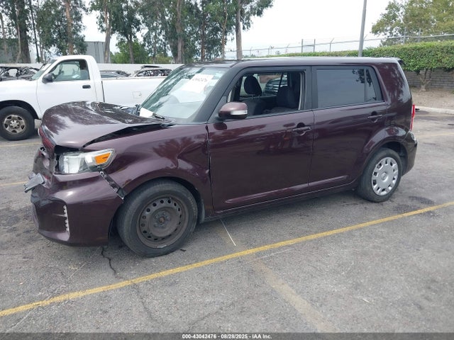Scion 2az-fe 2015 JTLZE4FE0FJ079194 Image 2