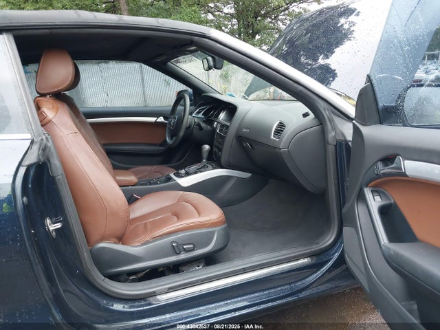 2010 AUDI A5 WAULFAFH7AN018401 Photo 4