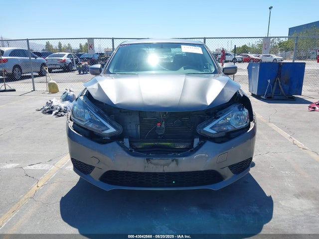 3N1AB7AP0HY211206 Nissan 2017