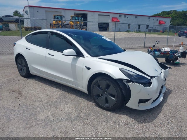 2021 TESLA MODEL 3 5YJ3E1EB9MF981371 Photo 0