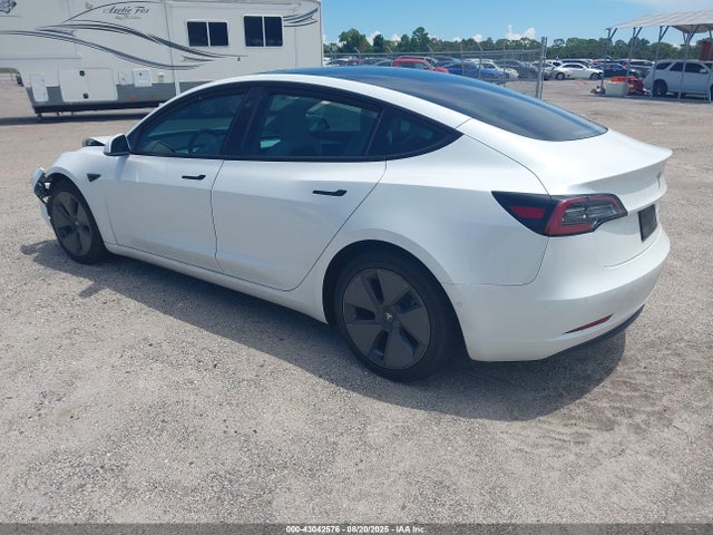 2021 TESLA MODEL 3 5YJ3E1EB9MF981371 Photo 2
