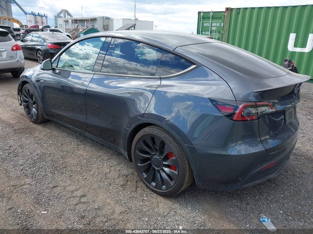 2022 TESLA MODEL Y 7SAYGDEF1NF400549 Photo 2