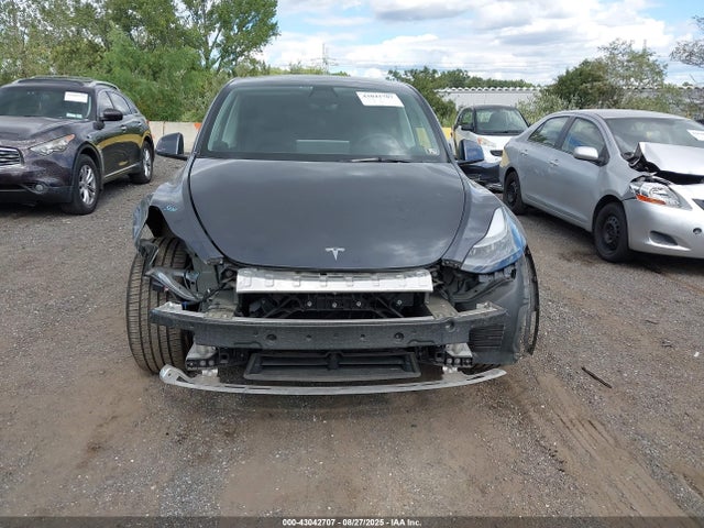 2022 TESLA MODEL Y 7SAYGDEF1NF400549 Photo 5