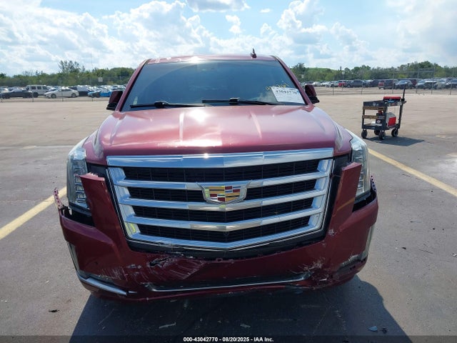 Продаж на аукціоні авто 2017 Cadillac Escalade Esv Luxury, vin: 1GYS3HKJ0HR255673, номер лоту: 43042770