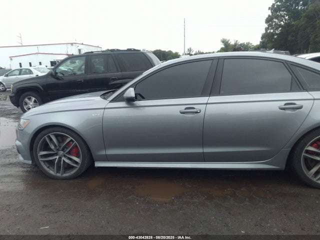 43042828 :رقم المزاد ، WAUFFAFC9HN128166 vin ، 2017 Audi S6 4.0t Premium Plus مزاد بيع