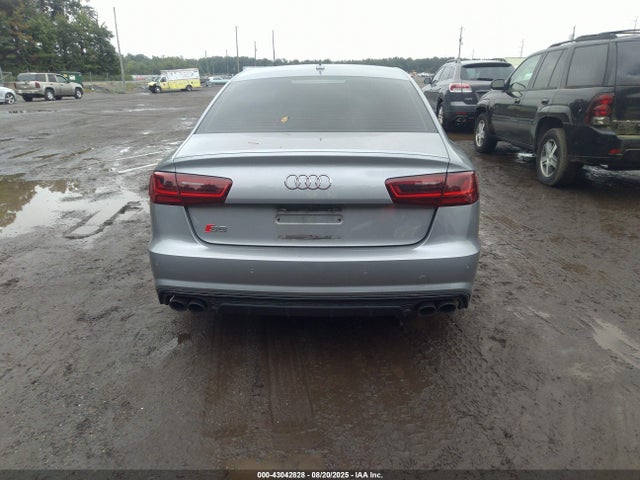 43042828 :رقم المزاد ، WAUFFAFC9HN128166 vin ، 2017 Audi S6 4.0t Premium Plus مزاد بيع