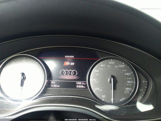 43042828 :رقم المزاد ، WAUFFAFC9HN128166 vin ، 2017 Audi S6 4.0t Premium Plus مزاد بيع