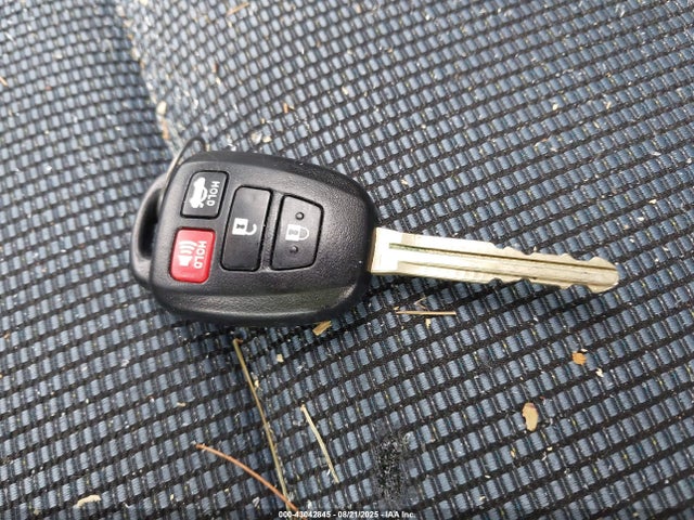 Toyota 2zr-fe 2016 2T1BURHE6GC745059 Image 11