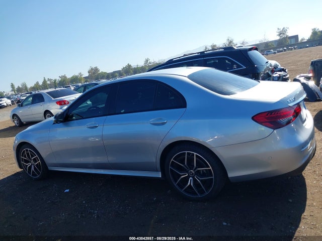 Mercedes-Benz m264 2021 W1KZF8EB6MA915925 Image 15