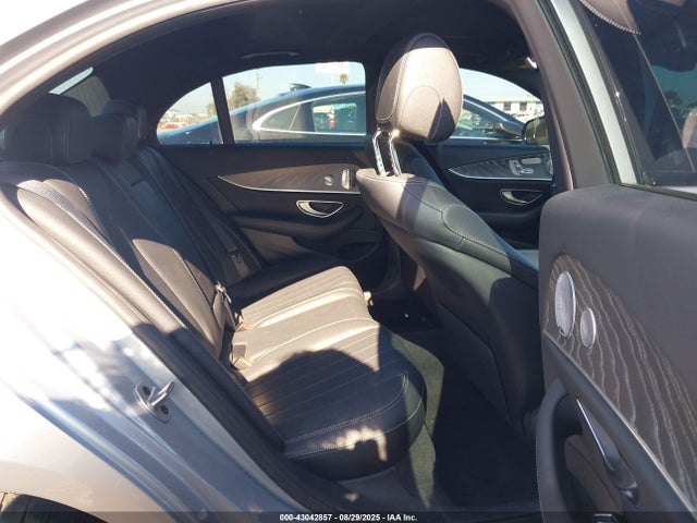 Mercedes-Benz m264 2021 W1KZF8EB6MA915925 Image 8