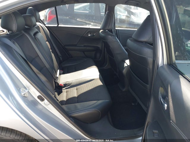 1HGCR2F56HA289250 Honda k24w1