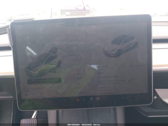 2025 TESLA MODEL Y 7SAYGDEDXSA361547 Photo 6