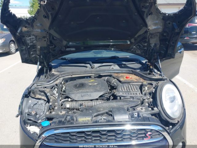 2015 MINI HARDTOP WMWXP7C51F2A59646 Photo 9