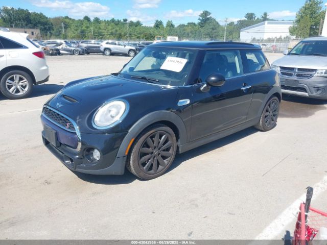 2015 MINI HARDTOP WMWXP7C51F2A59646 Photo 1