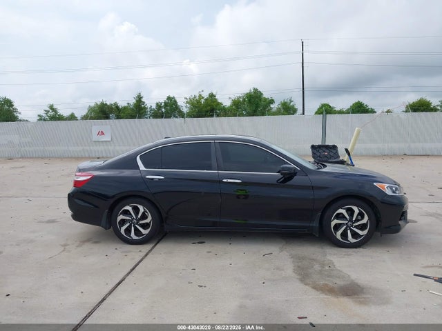 1HGCR2F82HA101883 Honda k24w1