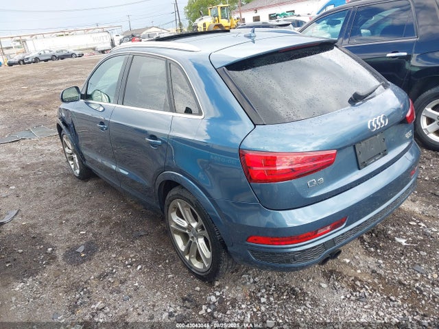 2016 AUDI Q3 WA1GFCFS3GR015406 Photo 2