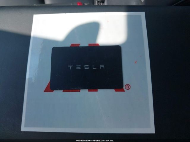 2021 TESLA MODEL Y 5YJYGDEF2MF300357 Photo 10