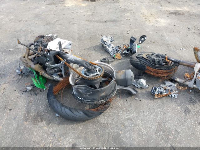 2020 KAWASAKI ZX1400 JKBZXNJ19LA010456 Photo 5