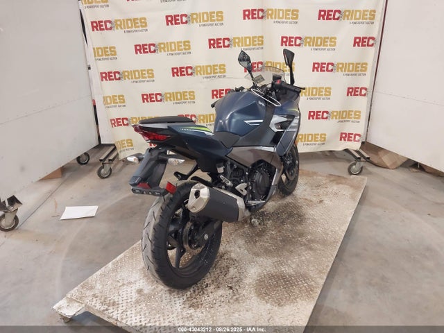 JKAEXKH10NDAH8524 Kawasaki Ninja 400
