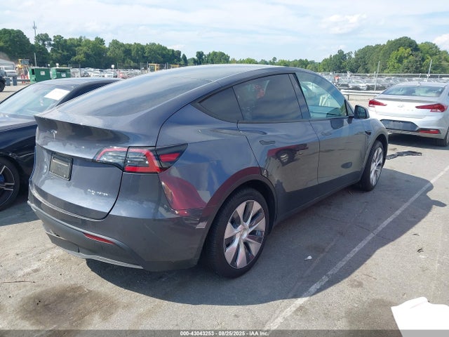 2023 TESLA MODEL Y 7SAYGDEE4PA207528 Photo 3