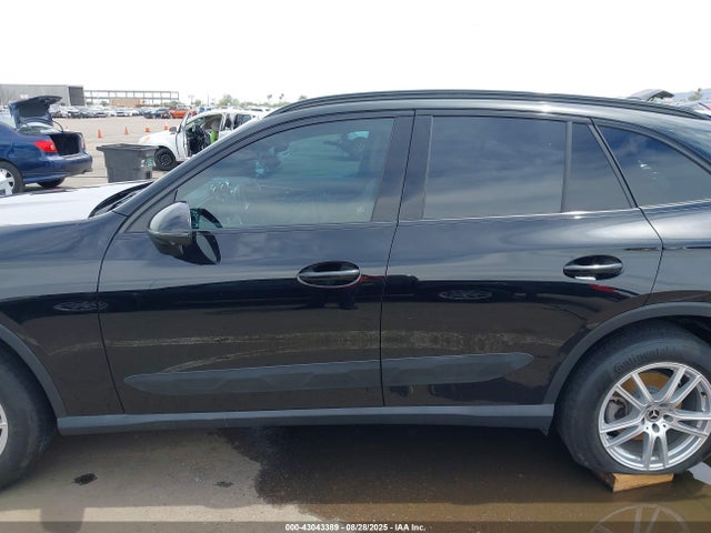 W1NKM4HB7PU012846 Mercedes-Benz m254