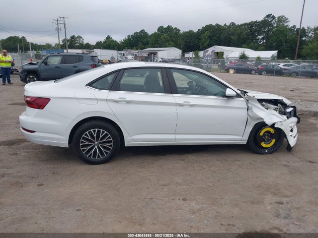3VWC57BU1LM098803 Volkswagen 1.4 tsi