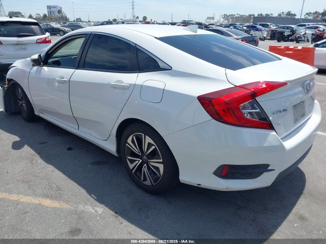 Honda l15b7 2018 JHMFC1F77JX010494 Image 3