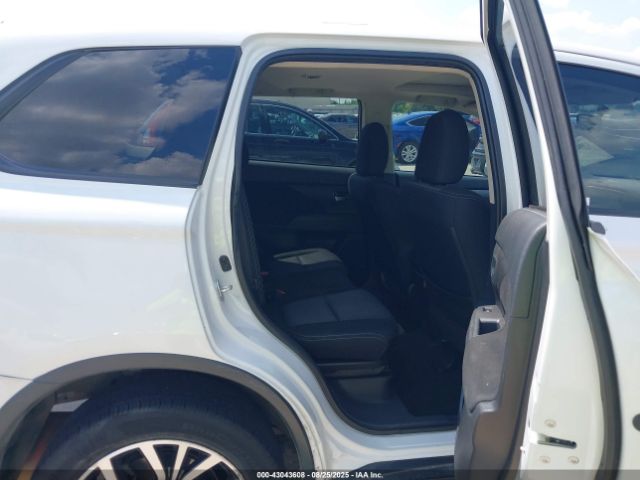 2018 MITSUBISHI OUTLANDER JA4AD3A39JZ054472 Photo 7