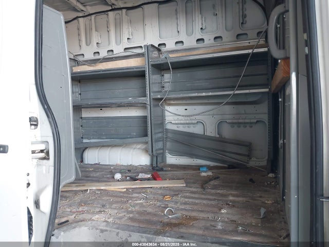 1N6BF0LYXJN810469 Nissan NV
