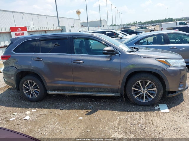 5TDKZRFH6KS568463 Toyota 2gr-fks