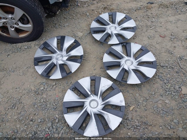 Tesla Model Y 2023 7SAYGAEE9PF646872 Image 9