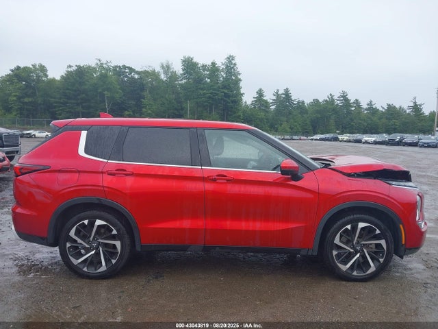 Mitsubishi Outlander 2024 JA4J3VA85RZ018509 Image 14