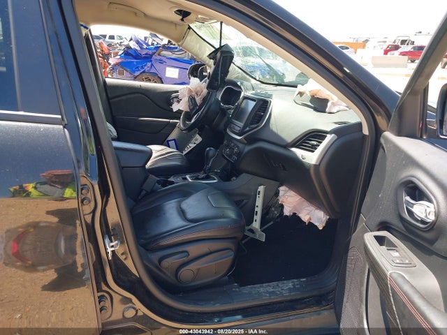 1C4PJMBS6GW123827 Jeep Cherokee