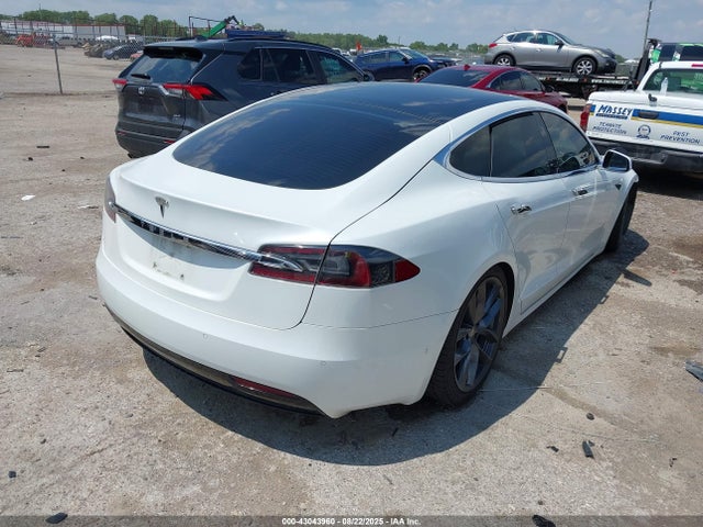 2018 TESLA MODEL S 5YJSA1E20JF292287 Photo 3