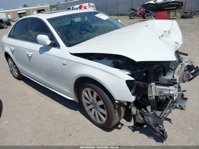 2015 AUDI A4 WAUAFAFLXFN023238 Photo 0