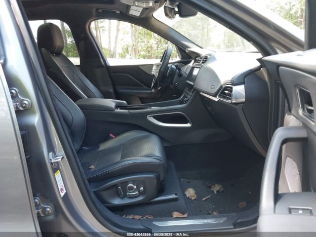 2020 JAGUAR F-PACE SADCM2FV1LA653326 Photo 4