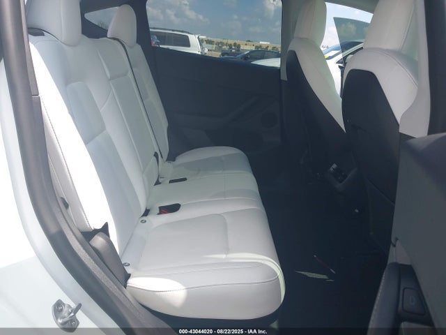 2022 TESLA MODEL Y 7SAYGDEFXNF567637 Photo 7