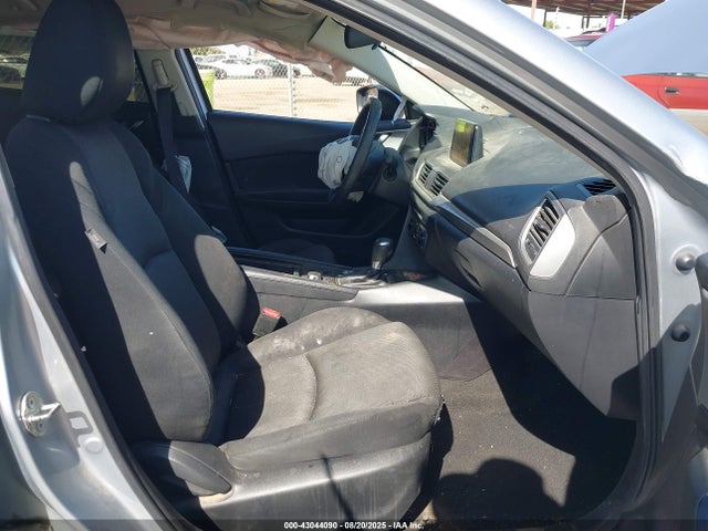 3MZBN1U78HM115510 Mazda pe