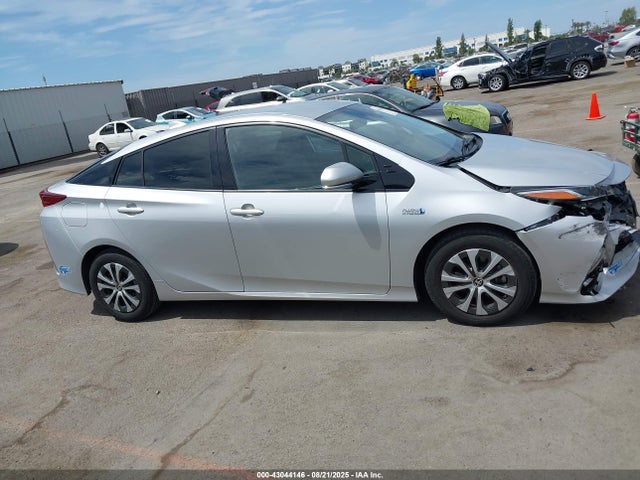 JTDKARFP3L3162786 Toyota 2zr-fxe+1nm+1sm
