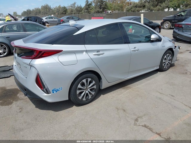 JTDKARFP3L3162786 Toyota 2zr-fxe+1nm+1sm