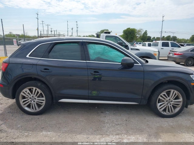 WA1BNAFY2L2098237 Audi Q5