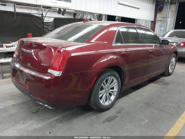 2C3CCAAG0GH248328 Chrysler 300