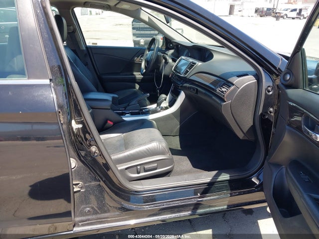 1HGCR2F84GA037134 Honda k24w1